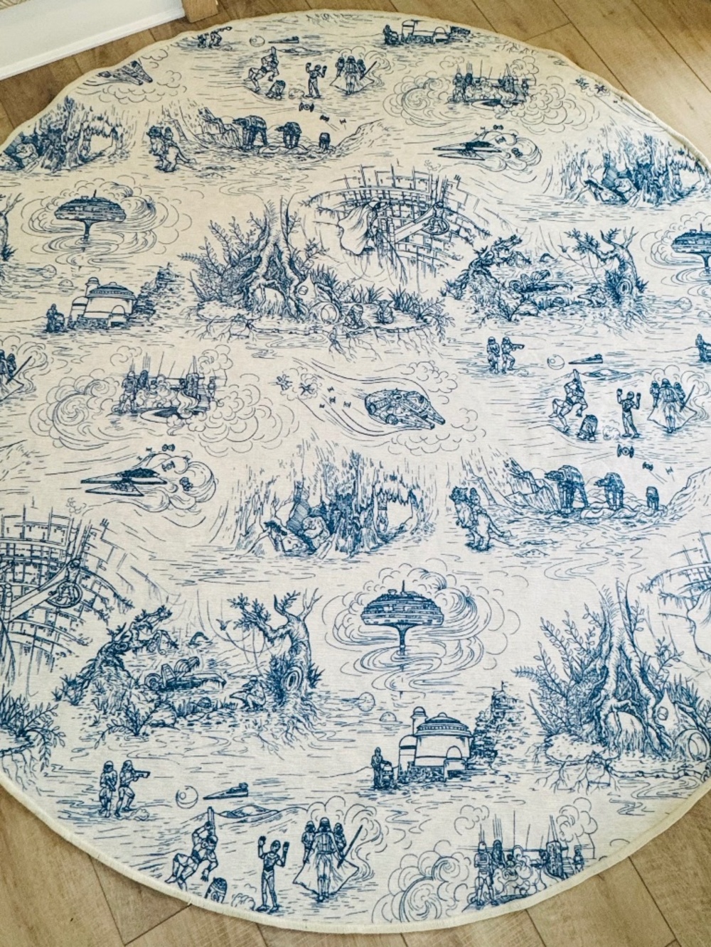 Ruggable Star Wars Toile Blue Round Rug 6’ + Rug Pad